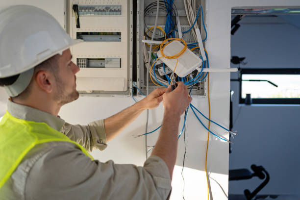 Best Affordable Emergency Electrician  in Columbus, OH